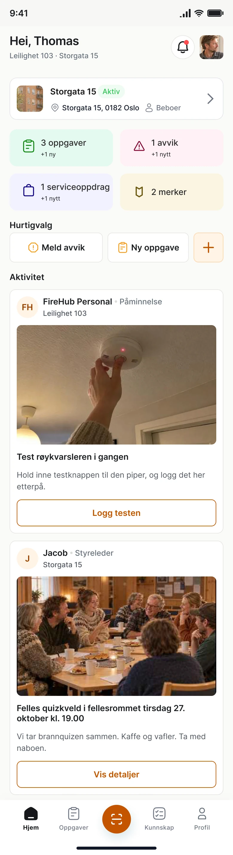 Hjemme-feeden i FireHub Personal på mobilen: leiligheten i Storgata 15 og påminnelsen om røykvarsleren.